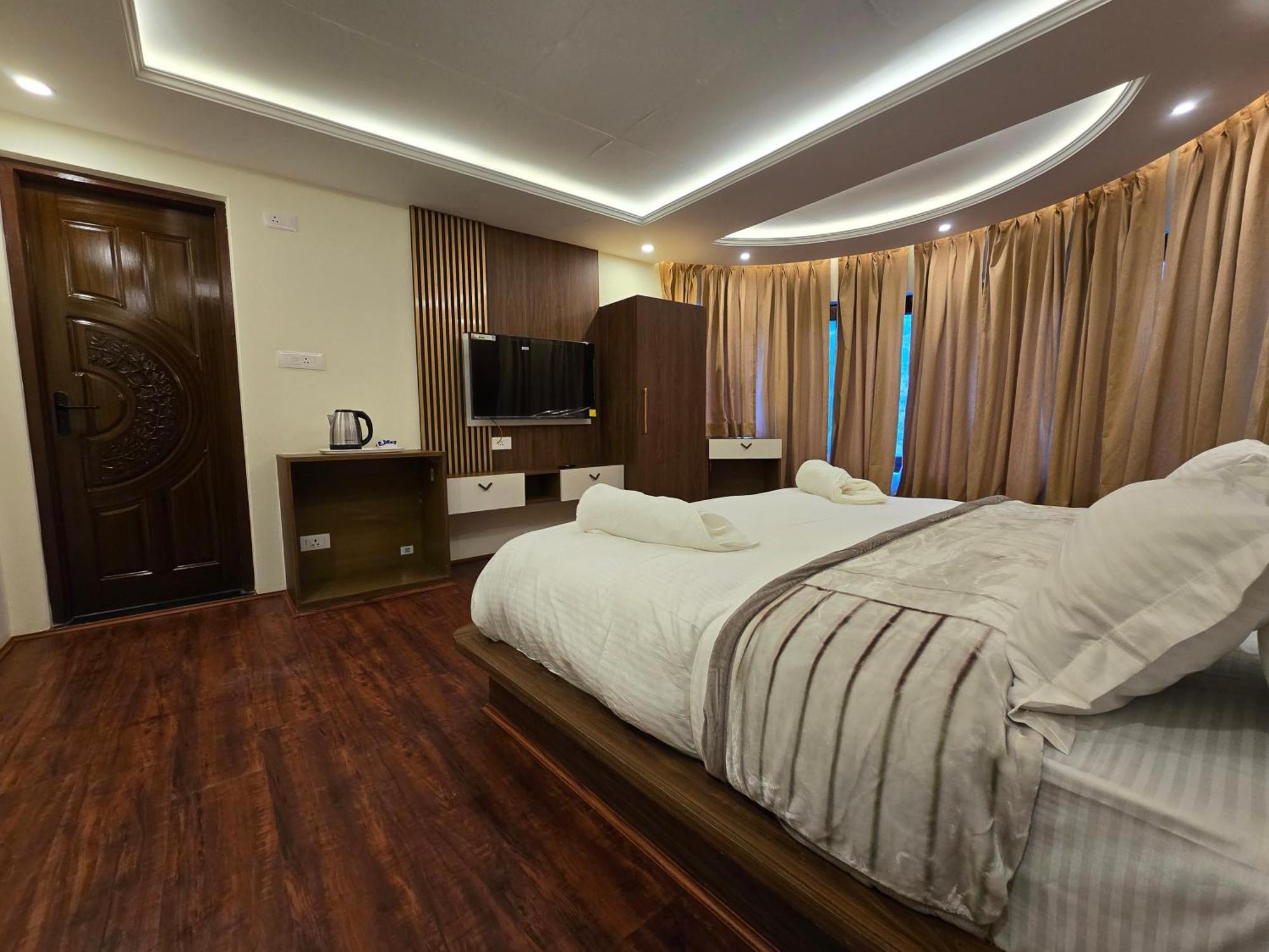 Premier Pahalgam Hotel Exterior photo
