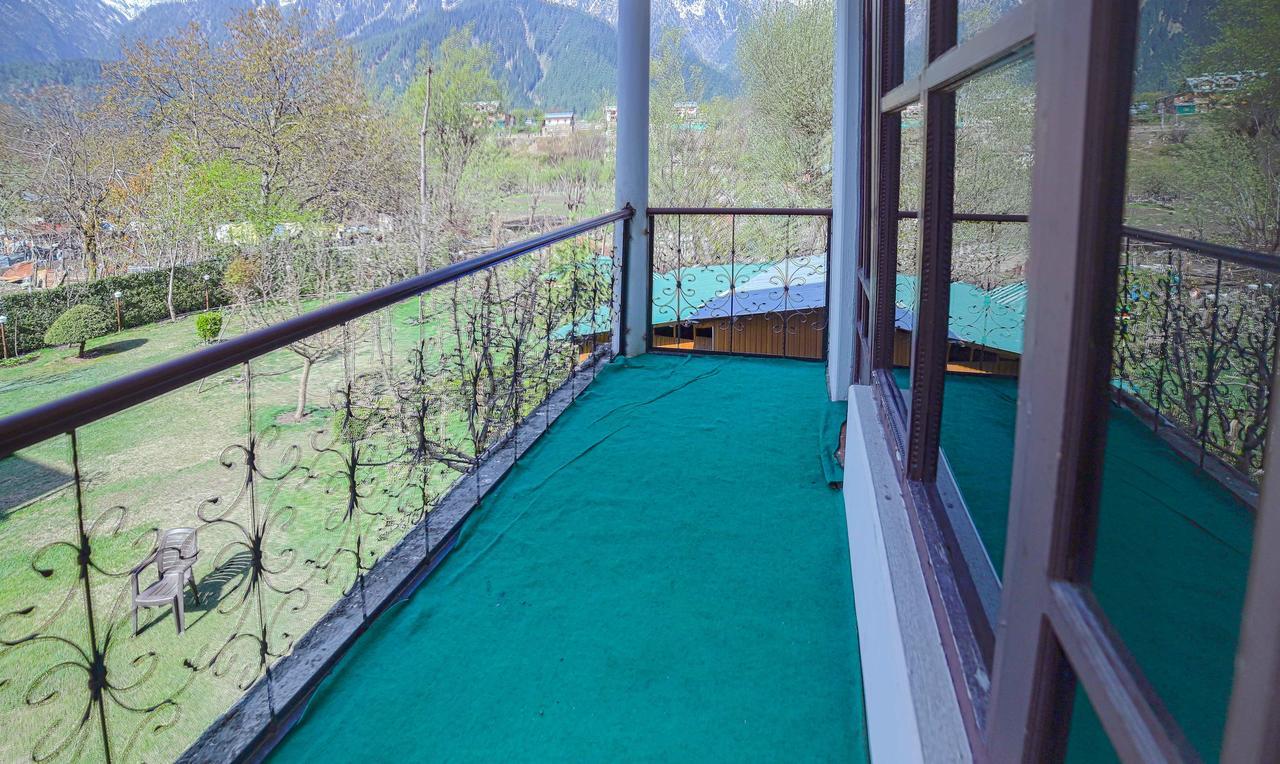 Premier Pahalgam Hotel Exterior photo